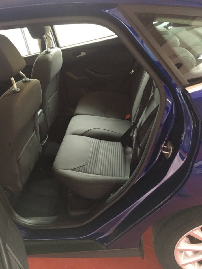 Ford Focus 1.5 TDCi 120 Titanium 5dr Hatchback Diesel Blue