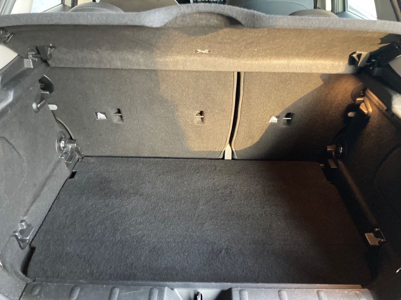 MINI COOPER 5DR 2014 64 9,390 SOLD GEARBOX MANUAL BODYSTYLE HATCHBACK FUEL TYPE PETROL...