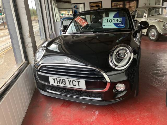 Mini Convertible 1.5 Cooper II 2dr Convertible Petrol Black
