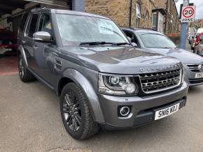 LAND ROVER DISCOVERY 2016 (16) at Holme Lane Motors Sheffield