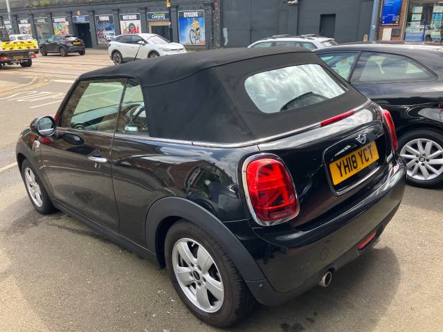 2018 Mini Convertible 1.5 Cooper II 2dr